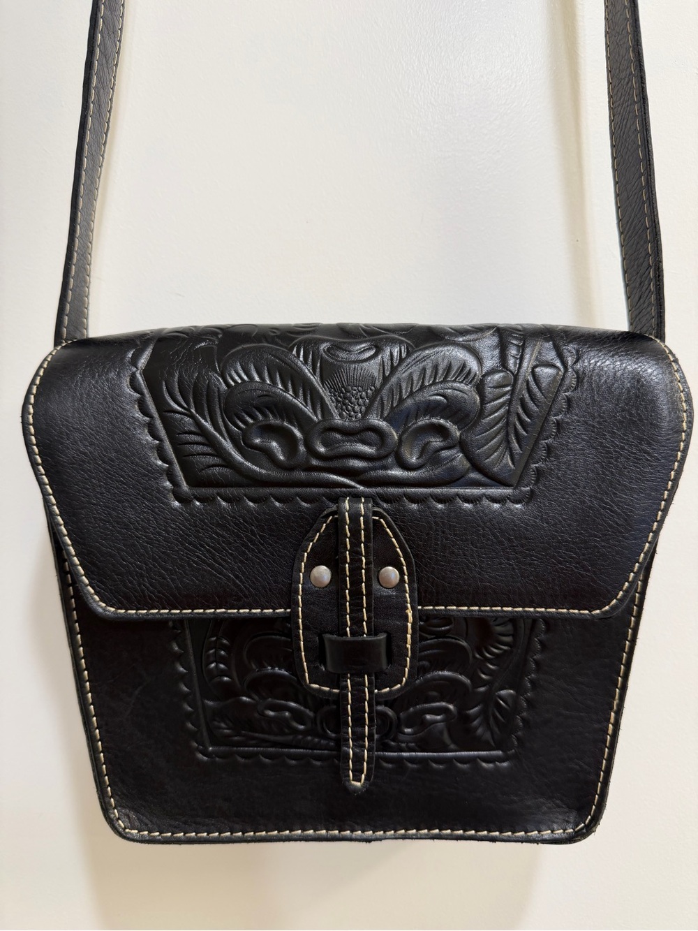 Patricia Nash Black Tooled Leather Crossbody Bag Vintage Boho Floral Embossed